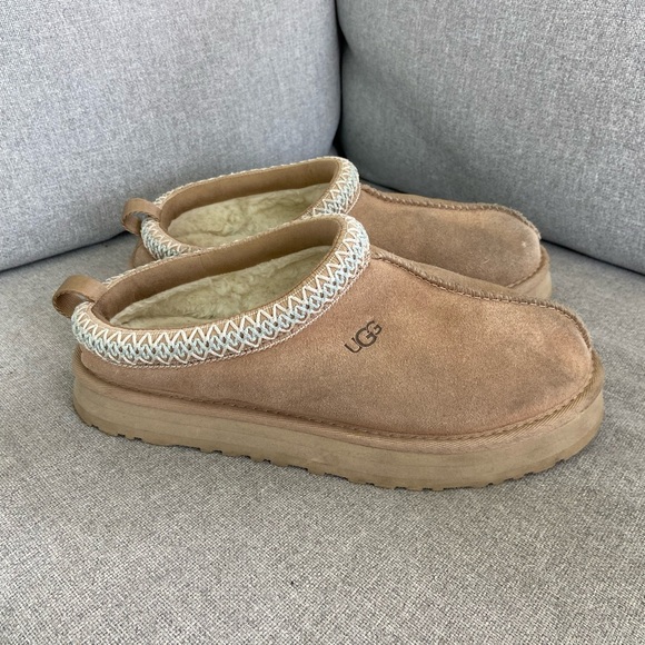 UGG Chestnut Suede Slip-Ons - Picture 1 of 8